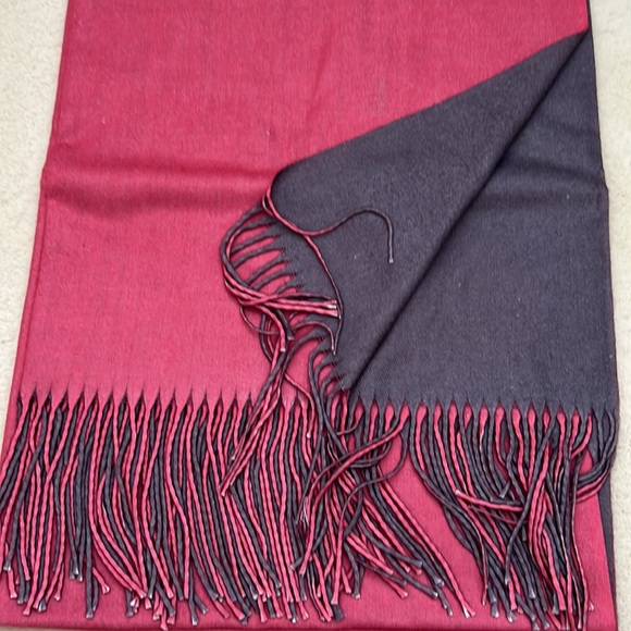 Pashmina Scarf/Wrap - Picture 2 of 2